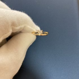 【ORECCHIO(オレッキオ)の口コミ】 指輪のデザインに一目惚れしました。
ダイヤのカットの仕方が通常のラウン…