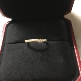 【カルティエ(Cartier)の口コミ】 ピンクゴールドの細めのエタニティを探していました。ピンクゴールドのエ…