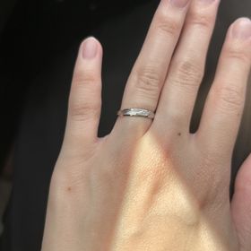 【エルサカエの口コミ】 デザインはとてもかわいく、つけ心地も指にフィットしていて直感でこれだ…