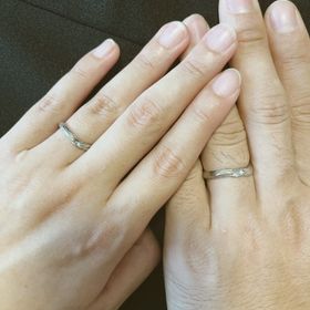 【ケイウノ ブライダル(K.UNO BRIDAL)の口コミ】 指輪の形にこだわっていましたが、なかなか理想とする形の指輪が見つから…