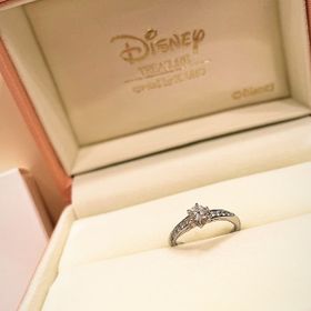 【ケイウノ ブライダル(K.UNO BRIDAL)の口コミ】 彼も私もディズニーが好きで、指輪を作るなら絶対にケイウノさんにしよう…