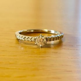 【ROYAL ASSCHER(ロイヤル・アッシャー)の口コミ】 来店するまではロイヤルアッシャーの知識はなかったのですが、お店のスタ…