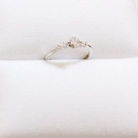 【garden(ガーデン)の口コミ】 指が細めなので大きいものが似合わない為、
似合う指輪を探していたところ…