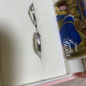 【ケイウノ ブライダル(K.UNO BRIDAL)の口コミ】 ディズニーがずっとすきで、絶対ディズニー公式な指輪がいいと思っていた…