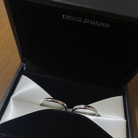 【エクセルコダイヤモンド(EXELCO DIAMOND)の口コミ】 シンプルだけどデザイン性があるものを探していたのと、同じデザインのも…