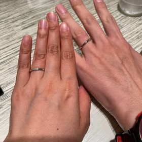 【TRECENTI(トレセンテ)の口コミ】 シンプルかつダイヤの入り方が可愛らしく、とても気に入りました。相手も…