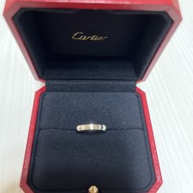 【カルティエ(Cartier)の口コミ】 結婚指輪はプラチナで、シンプルで飽きのこないダイヤなしのデザインで探…