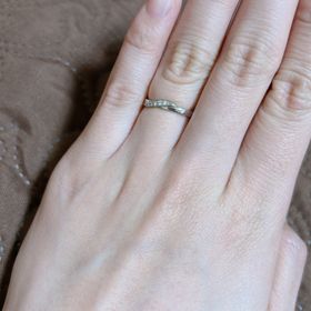 【STAR JEWELRY(スタージュエリー)の口コミ】 ダイヤがついていながらも派手さはなく、普段使いするにもちょうどいいぐ…