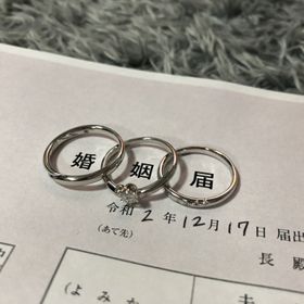 【Wish upon a star(ウィッシュアポンアスター)】の口コミ シンプルで飽きがこないデザインだと思った。付けた感じも馴染む感じがした...