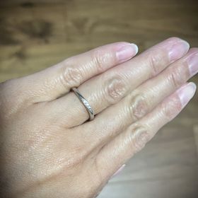 【canal4℃(カナルヨンドシー)の口コミ】 流れのデザインを探していて、且つプラチナでコスパがいいもの。年齢とも…