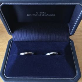 【銀座ダイヤモンドシライシの口コミ】 銀座ダイアモンドシライシ以外にも何社か来店し比較しましたが、指輪のウ…