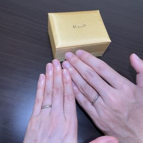 【ケイウノ ブライダル(K.UNO BRIDAL)の口コミ】 ダイヤが入っている指輪がいいと探していました。派手すぎず、でも上品な…