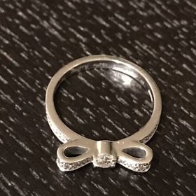 【シャネル(CHANEL)の口コミ】 以前よりこのリボンのデザインが好きで絶対に購入すると決めていた商品で…