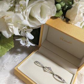 【ケイウノ ブライダル(K.UNO BRIDAL)の口コミ】 初来店の端から丁寧なご説明をいただけたこと、個人的な予算、デザインの…