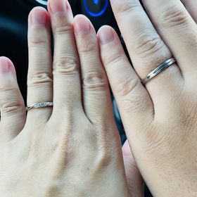 【銀座ダイヤモンドシライシの口コミ】 見た目と着け心地に惚れました。
色々なブランドを見た上で1番欲しい、と…