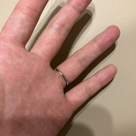 【銀座ダイヤモンドシライシの口コミ】 あまり派手なものは苦手で、シンプルだけど品のあるものを探していました…