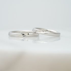 【THREE TREES(スリーツリーズ)の口コミ】 一生物なので、特別なものにしたいという思いがありました。世界に一つだ…