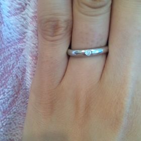 【ティファニー(Tiffany & Co.)の口コミ】 シンプル，それでいて存在感のある指輪を探していました。
色んな柄やデザ…