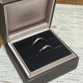 【アイプリモ(I-PRIMO)の口コミ】 指輪のデザインと価格です。
試着する前はマット加工のされているデザイン…