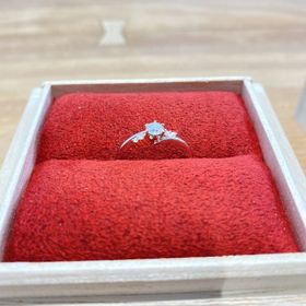 【出雲結(いずもゆい)の口コミ】 もともとピンクゴールドの指輪を探していました。派手すぎるものは相手に…