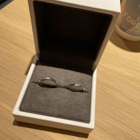 【TOWA(永遠)の口コミ】 男性側にもウェーブのデザインがはいっていて、可愛いと思い、旦那も納得…