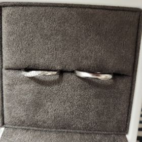 【BIJOUPIKO(ビジュピコ)の口コミ】 ブランドの中にもたくさん指輪の種類があり選択肢が多かったので、ペアに…