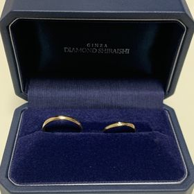 【銀座ダイヤモンドシライシの口コミ】 細めのデザインでシンプルな物がいいと思っていたところ、スタッフさんがa…