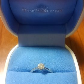 【銀座ダイヤモンドシライシの口コミ】 各有名ブランドを見てまわりましたが、同じ価格帯でもさらにダイヤモンド…