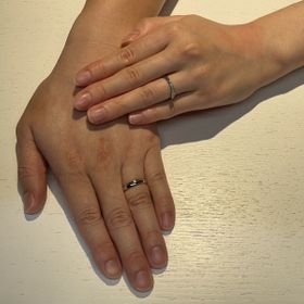 【BRILLIANCE+(ブリリアンスプラス)の口コミ】 女性のリングは、ダイヤモンドが他のブランドに比べて多くついており、キ…