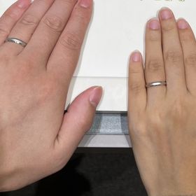 【アイプリモ(I-PRIMO)の口コミ】 旦那は光沢感のあるシルバーのデザインが好みで、私はマットなゴールドが…