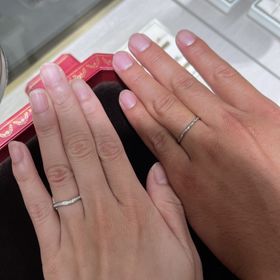 【カルティエ(Cartier)の口コミ】 女性はバレリーナのエタニティリング
男性は1894の2ミリのものです。
バレ…