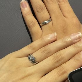 【AFFLUX(アフラックス)の口コミ】 シンプルなデザインの中に個性的なところもあり、2人で1番デザインが気に…