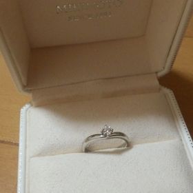 【MIKIMOTO(ミキモト)の口コミ】 婚約指輪選びで重視したポイントはいかに指が綺麗にもえるかどうか。また…