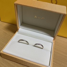 【ケイウノ ブライダル(K.UNO BRIDAL)の口コミ】 指輪に入れられるデザインをデザイナーさんがその場で提案してくれるとこ…