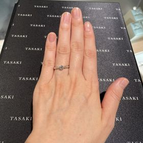 【TASAKI(タサキ)の口コミ】 6、7件ほど回って決めました。ダイヤやプラチナなど、クオリティと価格の…