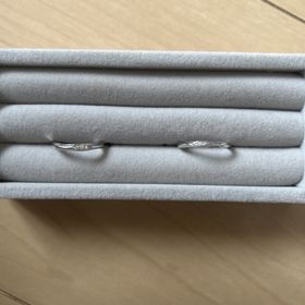 【ケイウノ ブライダル(K.UNO BRIDAL)の口コミ】 ディズニーが好きなのでこれしかない。
指輪は絶対好きなディズニーがモチ…