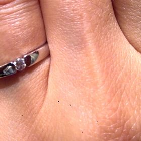 【TASAKI(タサキ)の口コミ】 １粒ダイヤの結婚指輪と決めていました。さまざまなブランドの指輪を試着…