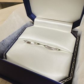 【ヴァンドーム青山(VENDOME AOYAMA)の口コミ】 指輪のデザインがどれも上品でダイヤの輝きが綺麗だったから。別ブランド…