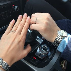 【銀座ダイヤモンドシライシの口コミ】 細いデザインのものをさがしており、理想通りのデザインがみつかりました…