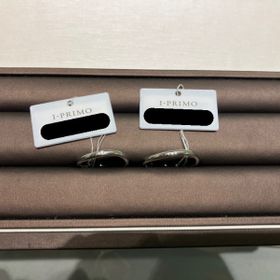 【アイプリモ(I-PRIMO)の口コミ】 指輪の形が、ウェーブでも直線でもなく指の形にフィットするようにほんの…