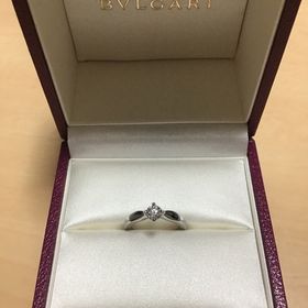 【ブルガリ(BVLGARI)の口コミ】 日常的に着けやすい婚約指輪を探して、トルチェッロにたどり着きました。
…