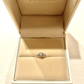 【宝寿堂(ほうじゅどう)の口コミ】 最初に別のブランドの指輪を見て、その後にこちらに来店しました。
1店舗…