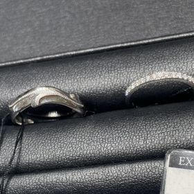 【エクセルコダイヤモンド(EXELCO DIAMOND)の口コミ】 主人は個性的なデザインが好きなので、ベビのデザインの指輪があり、嬉し…