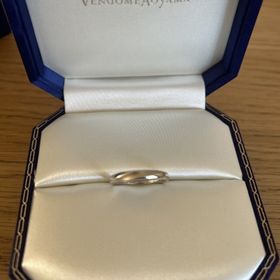 【ヴァンドーム青山(VENDOME AOYAMA)の口コミ】 デザインがものすごく、軽くて着け心地が良かった。
また女性用のダイヤの…