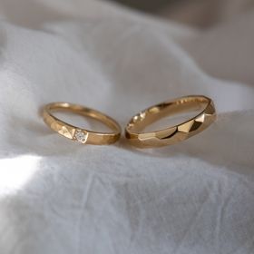 【Cayof(カヨフ)の口コミ】 ゴールドの色を取り扱っていて無骨な個性的な感じに一目惚れしました。店…