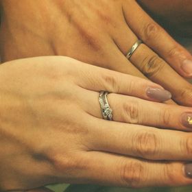 【銀座ダイヤモンドシライシの口コミ】 最初からウェーブデザインの指輪を探していました。セットリングでないも…