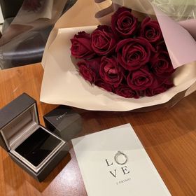 【アイプリモ(I-PRIMO)の口コミ】 パートナーに似合うものを考え、細身でシンプルなものを探していました。
…