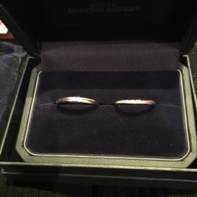 【銀座ダイヤモンドシライシの口コミ】 1番最初に一目惚れして色々試させてもらったのですがやっぱりこれが良くて…