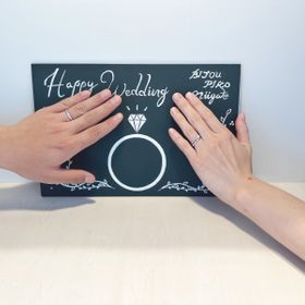 【LOVE NOTESの口コミ】 購入前から、細身でシンプルなのもがいいな〜と思ってました。シンプルだ…