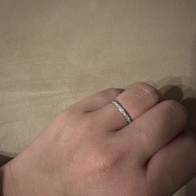 【4℃ BRIDAL(ヨンドシーブライダル)の口コミ】 シンプルで、長い間つかっていても飽きの来ない感じがいいなと思い、こち…